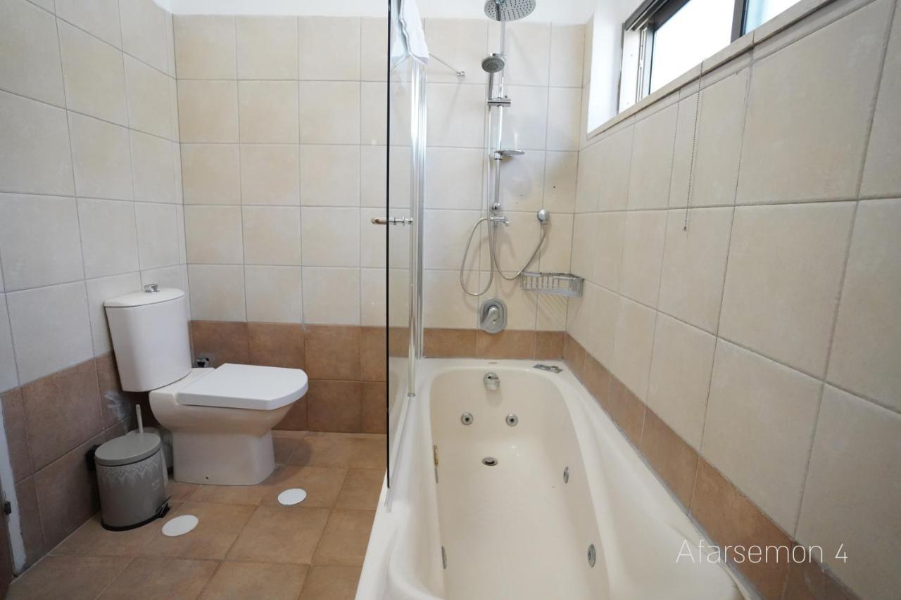 Yalarent Afarsemon Apartments With Pool - For Families & Couples Ejlat Zewnętrze zdjęcie