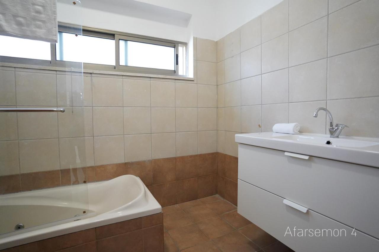 Yalarent Afarsemon Apartments With Pool - For Families & Couples Ejlat Zewnętrze zdjęcie