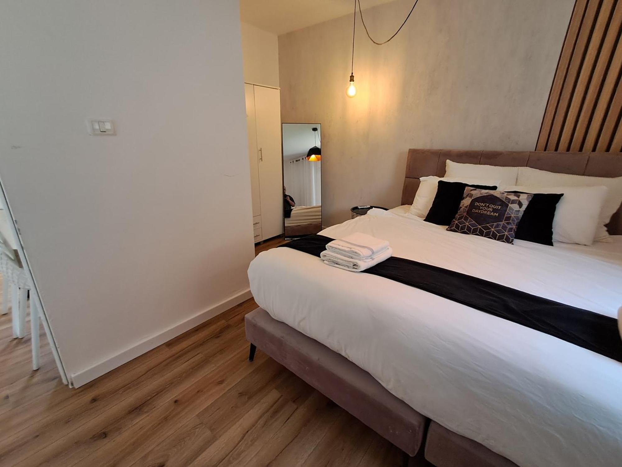 Yalarent Afarsemon Apartments With Pool - For Families & Couples Ejlat Zewnętrze zdjęcie